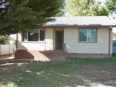 12 Frape Street, Blayney