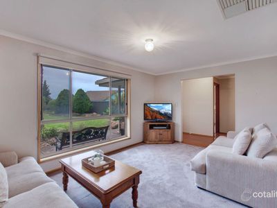 10 Bendigo Close, Trott Park