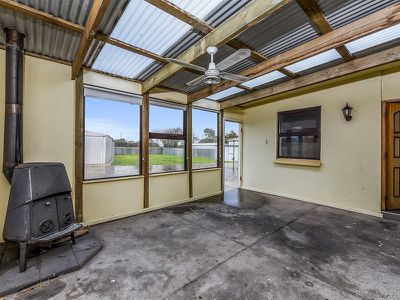 18 Millhouse Street, Millicent