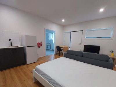 1 / 7 Swanston Street, Heidelberg Heights