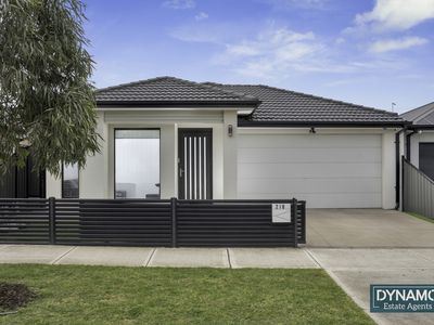 218 Highlander Drive, Craigieburn