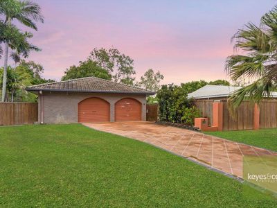 9 Casuarina Drive, Annandale