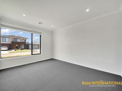 47 Dulcis Street, Manor Lakes