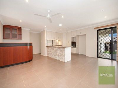 3 Narwee Place, Douglas