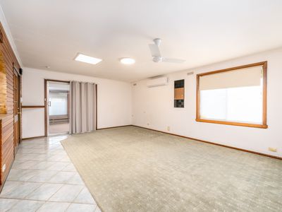 90 Hamilton Street, Shepparton