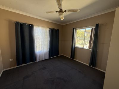 12 Howard Street, Parkes