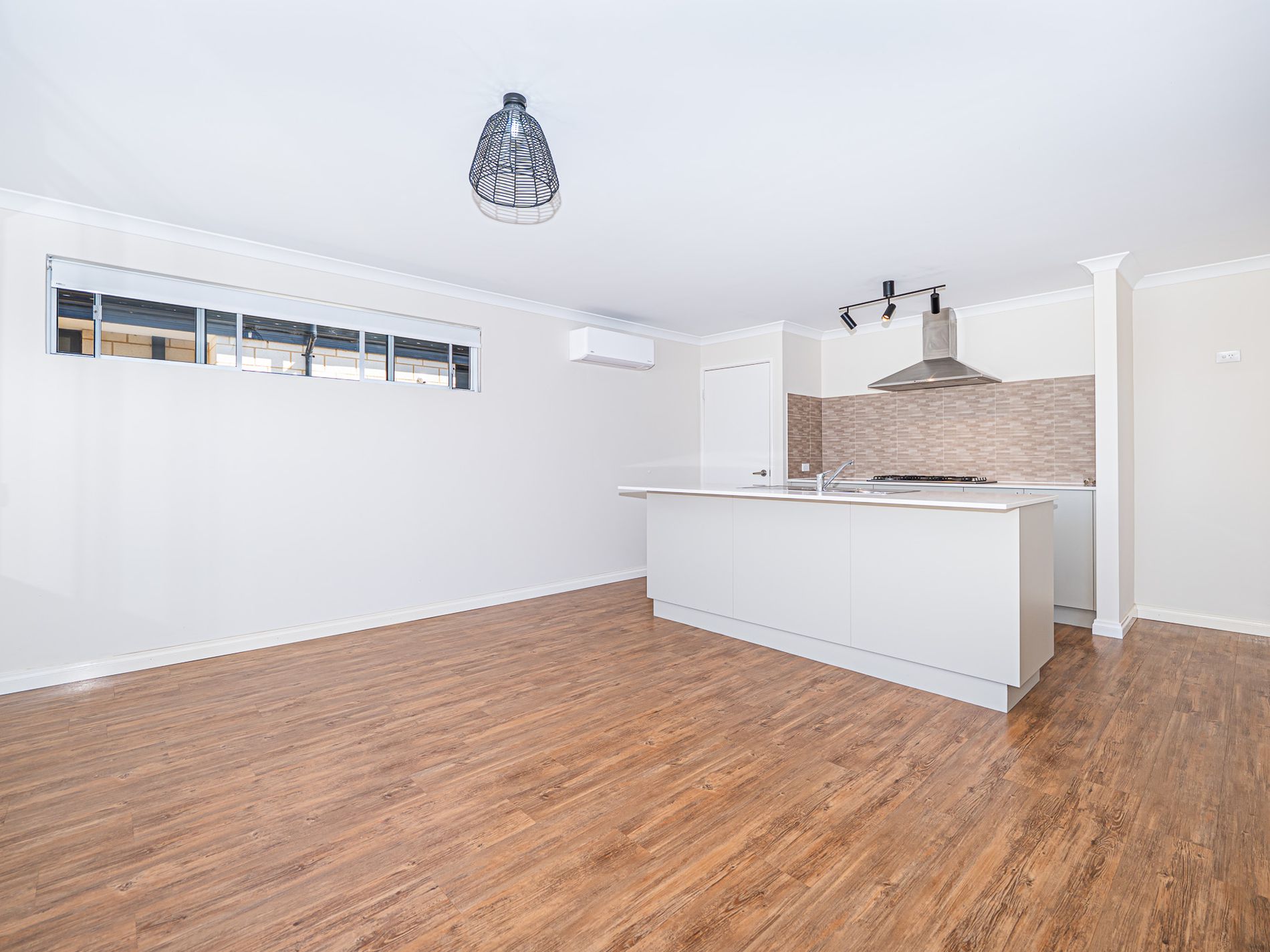 66 Lancaster Loop, Piara Waters