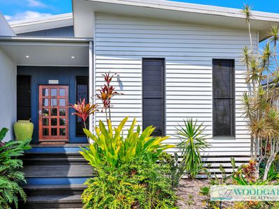 9 Ocean View Dr, Woodgate