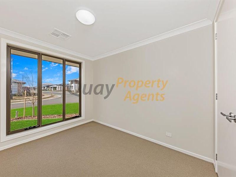 1 Casey Dr, Oran Park