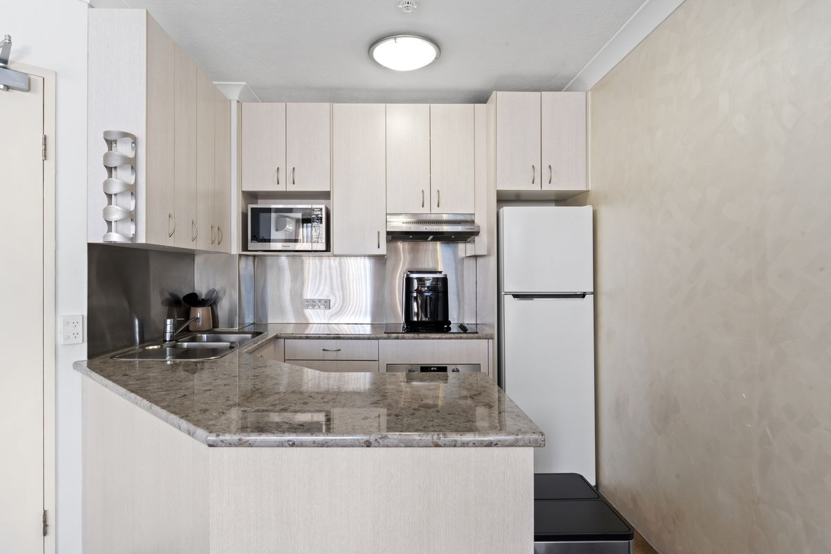 312a / 1-8 Paradise Island, Surfers Paradise