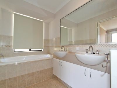 59 Paddington Drive, Hannans