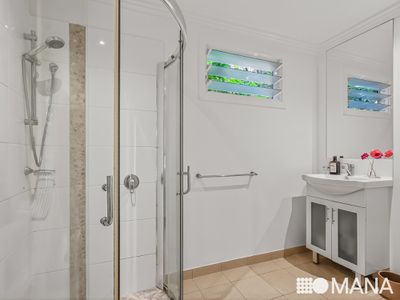 11 Waranga Crescent, Burringbar