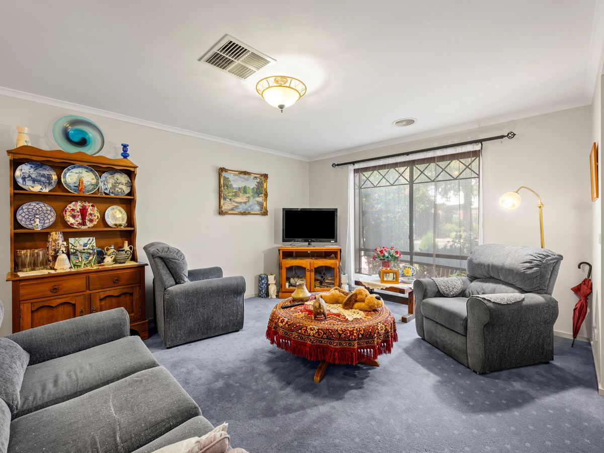 16 Moran Street, Benalla