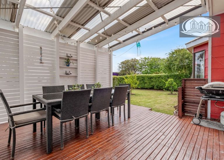 37 Waterford Avenue, Portland