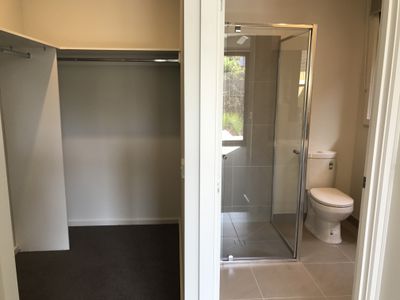 3 / 10 Monteith Street, Altona North