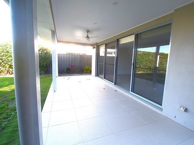 13 Santa Monica Boulevard, Hope Island