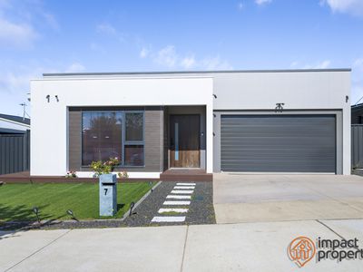 7 Holford Street, Taylor