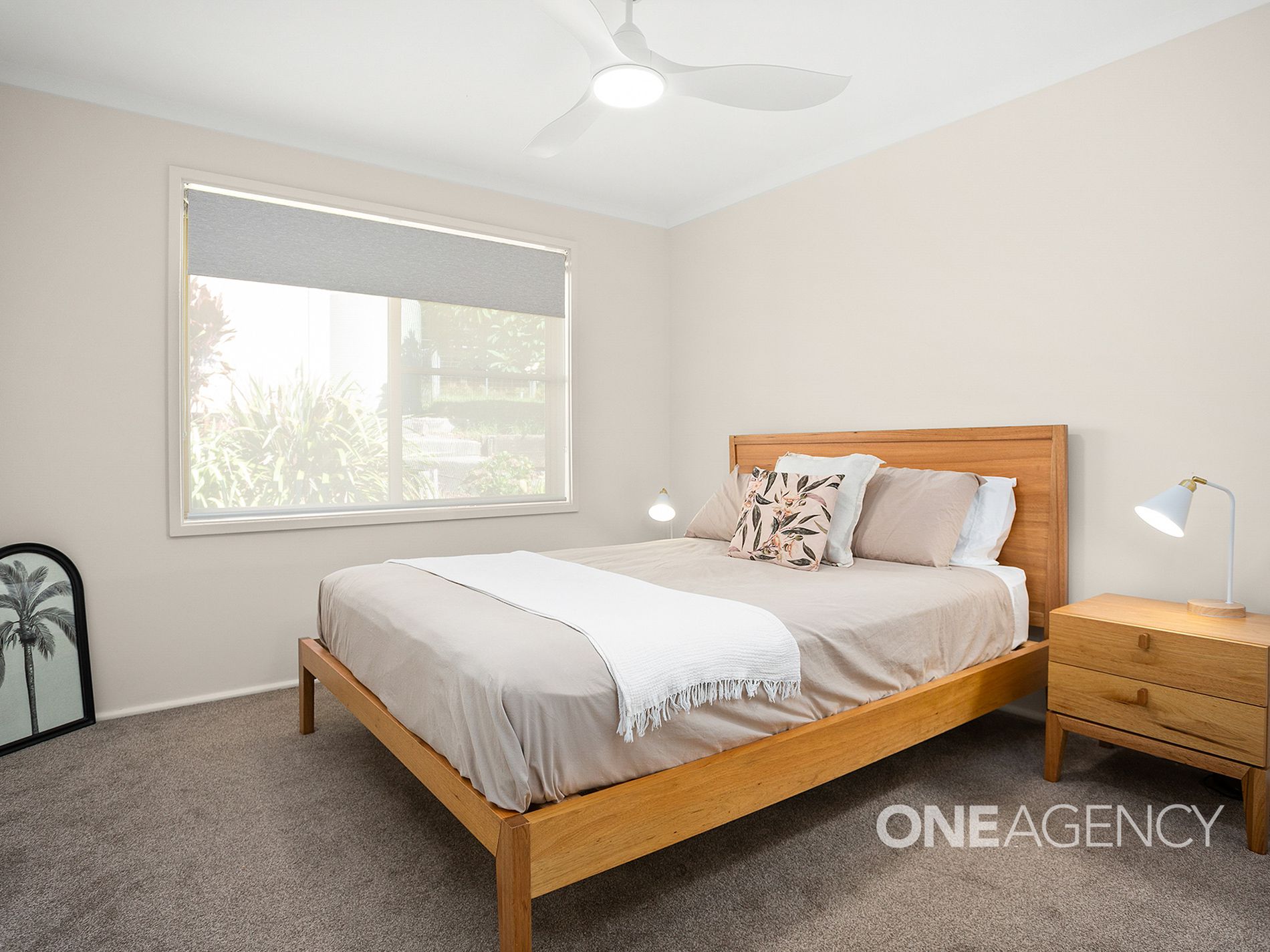 274 Sheaffes Road, Dombarton