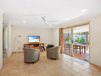 100 Outlook Drive, Tewantin