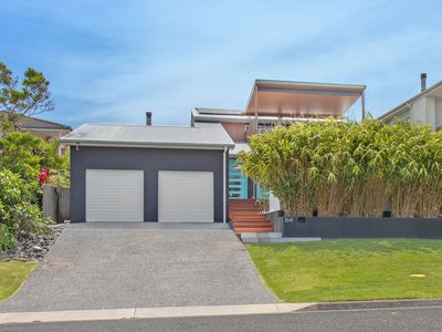 84 Lakeview Crescent, Forster