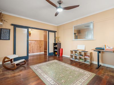 135 Safety Bay Road, Shoalwater