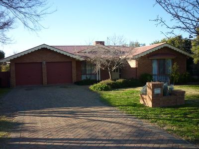 20 Grangewood Drive, Dubbo