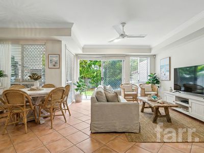 24 / 1 Bronberg Court, Southport