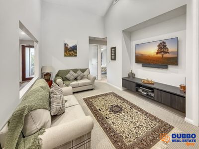 30 Alexandrina Avenue, Dubbo
