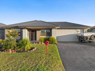 15 Brassia Rise, South Nowra