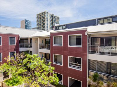 33 / 474 Murray Street, Perth