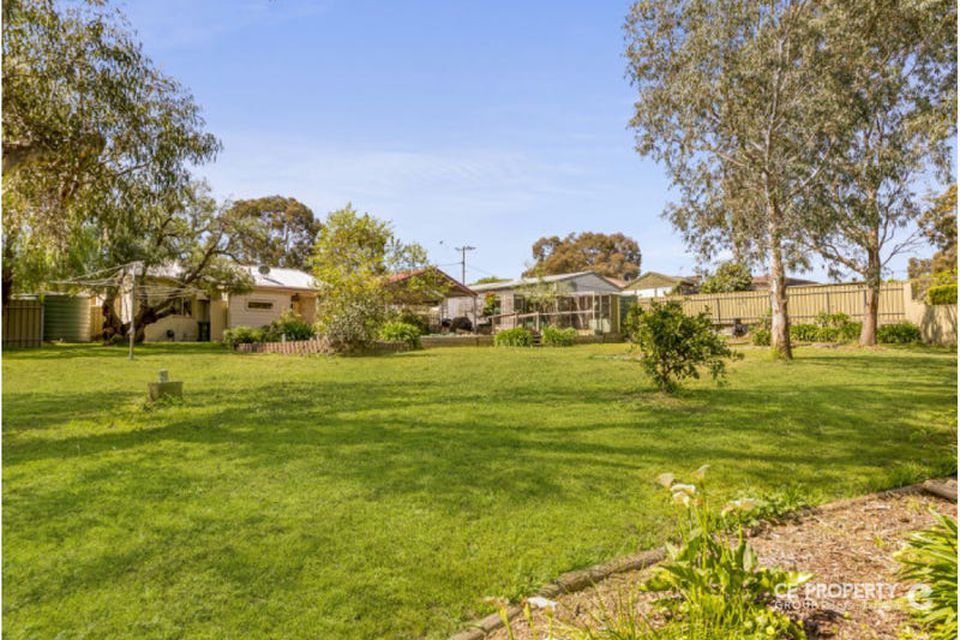 980 Black Top Road, One Tree Hill