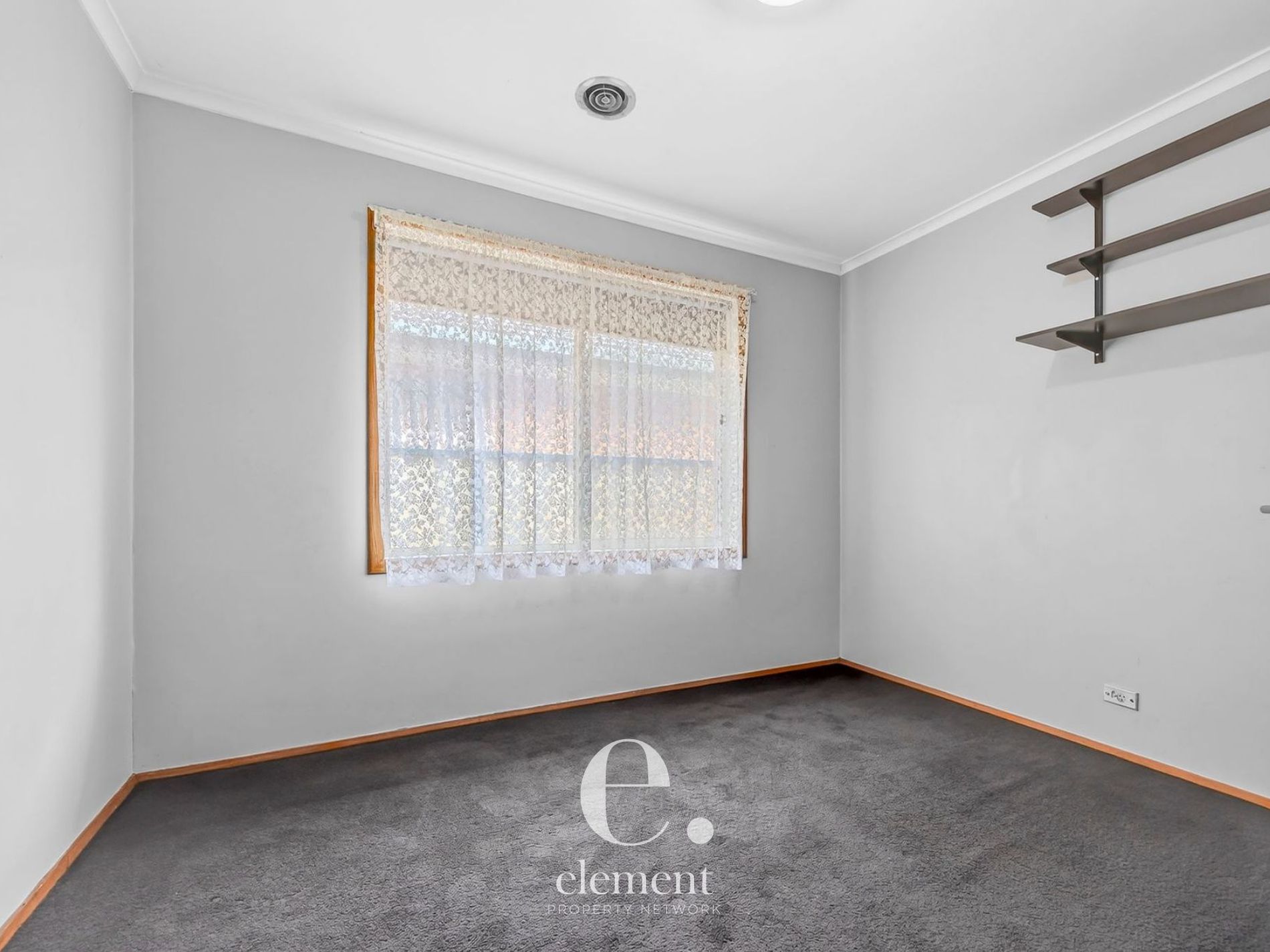 82 Cox Road, Corio