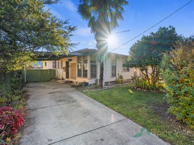 5 Wermatong Avenue, Mount Beauty