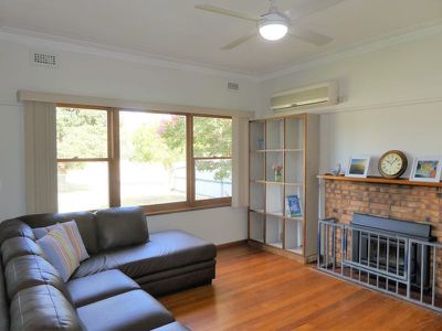 93 Livingstone St, Avenel