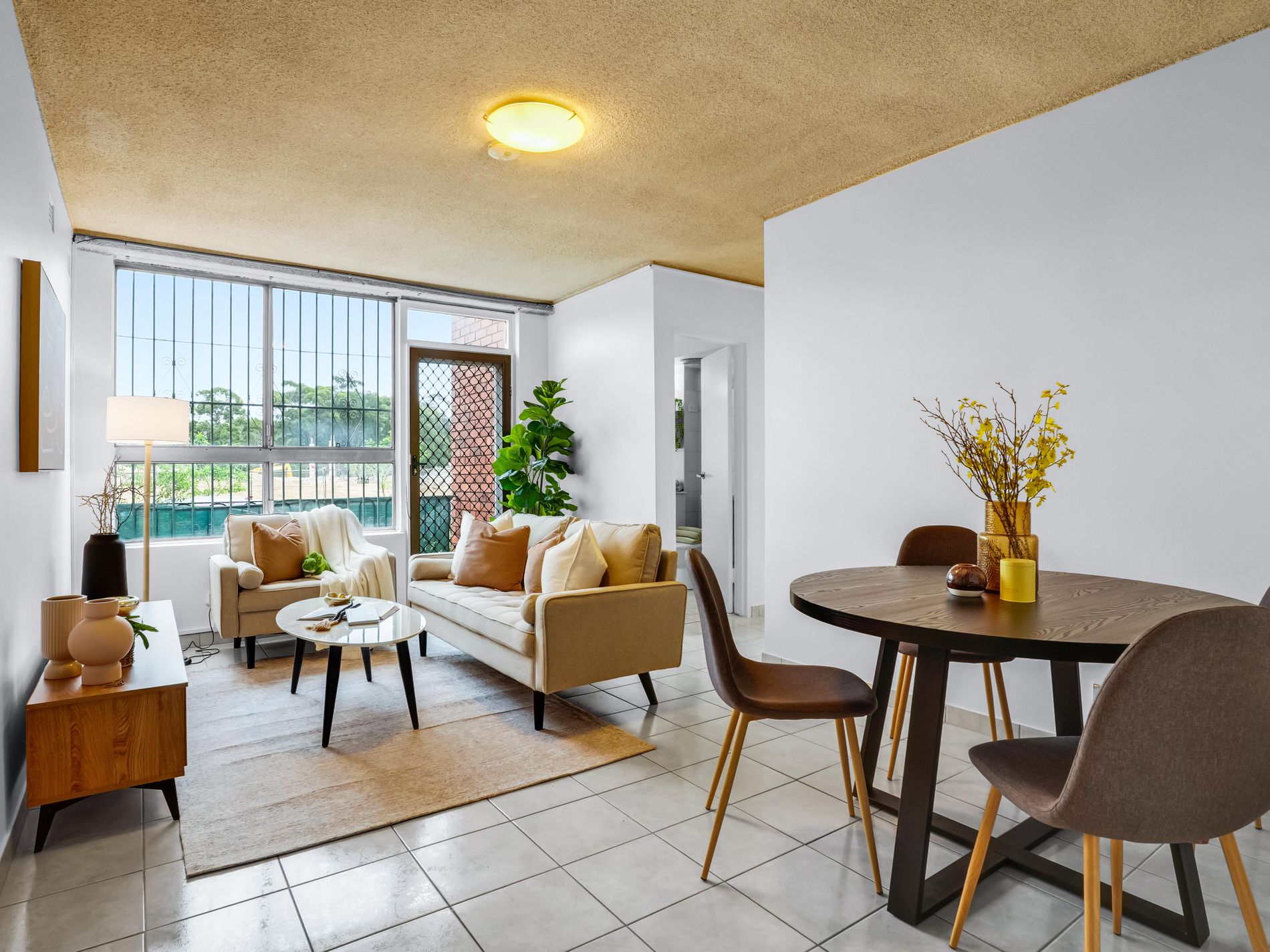 1 / 30 Barber Avenue, Eastlakes