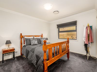 4 Sanctuary Drive , Kialla