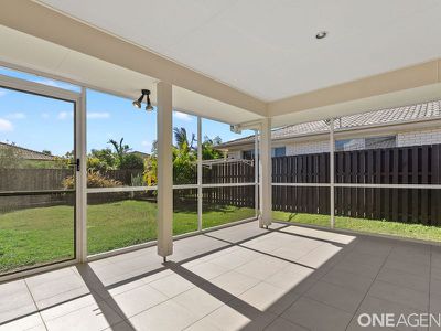 6 Wentworth Avenue, Urraween