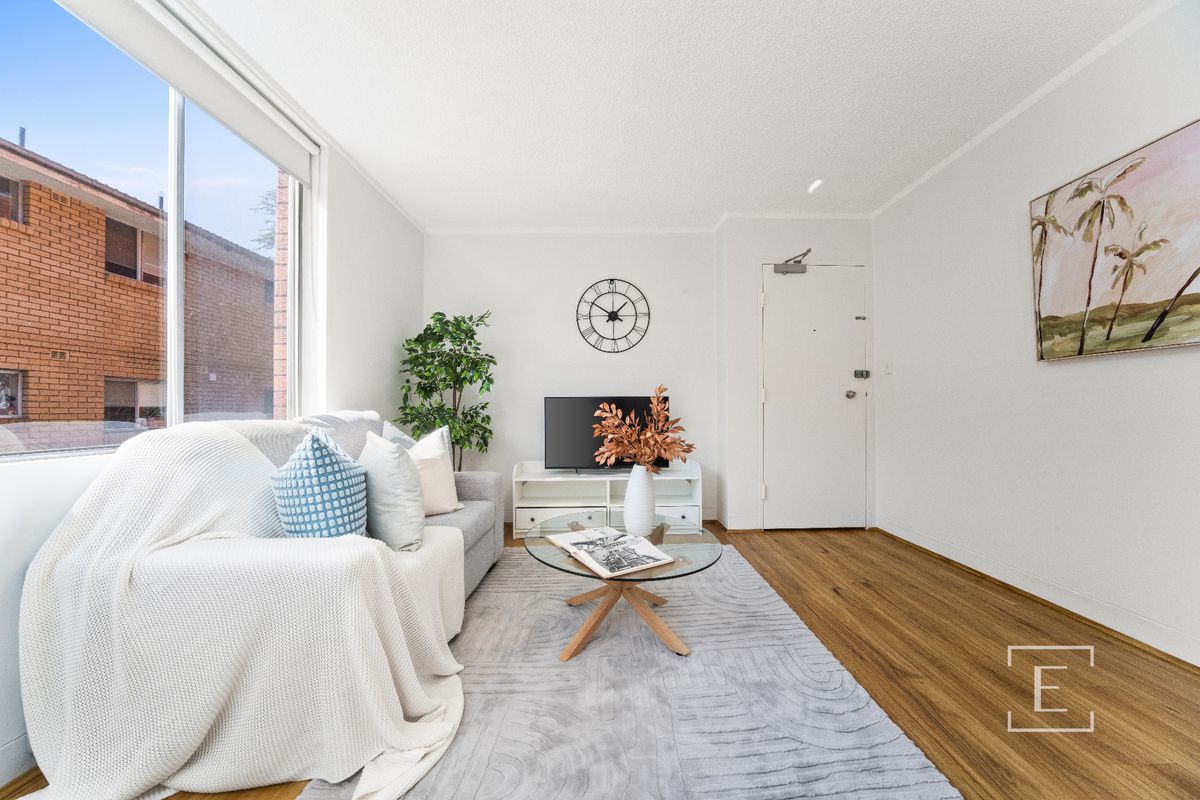 2 / 6 Punt Road, Gladesville