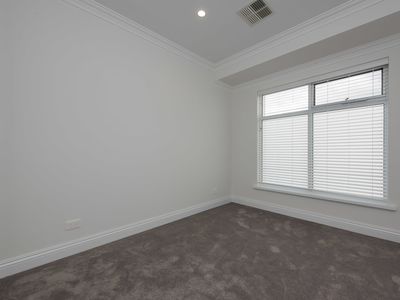 7/31 Connaught Street, West Leederville