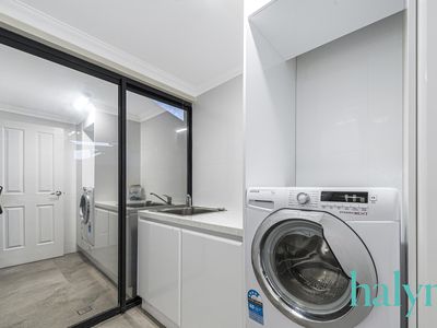 1 / 42 Gladstone Road, Rivervale