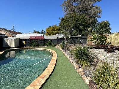 33 Moatah Drive, Beachmere