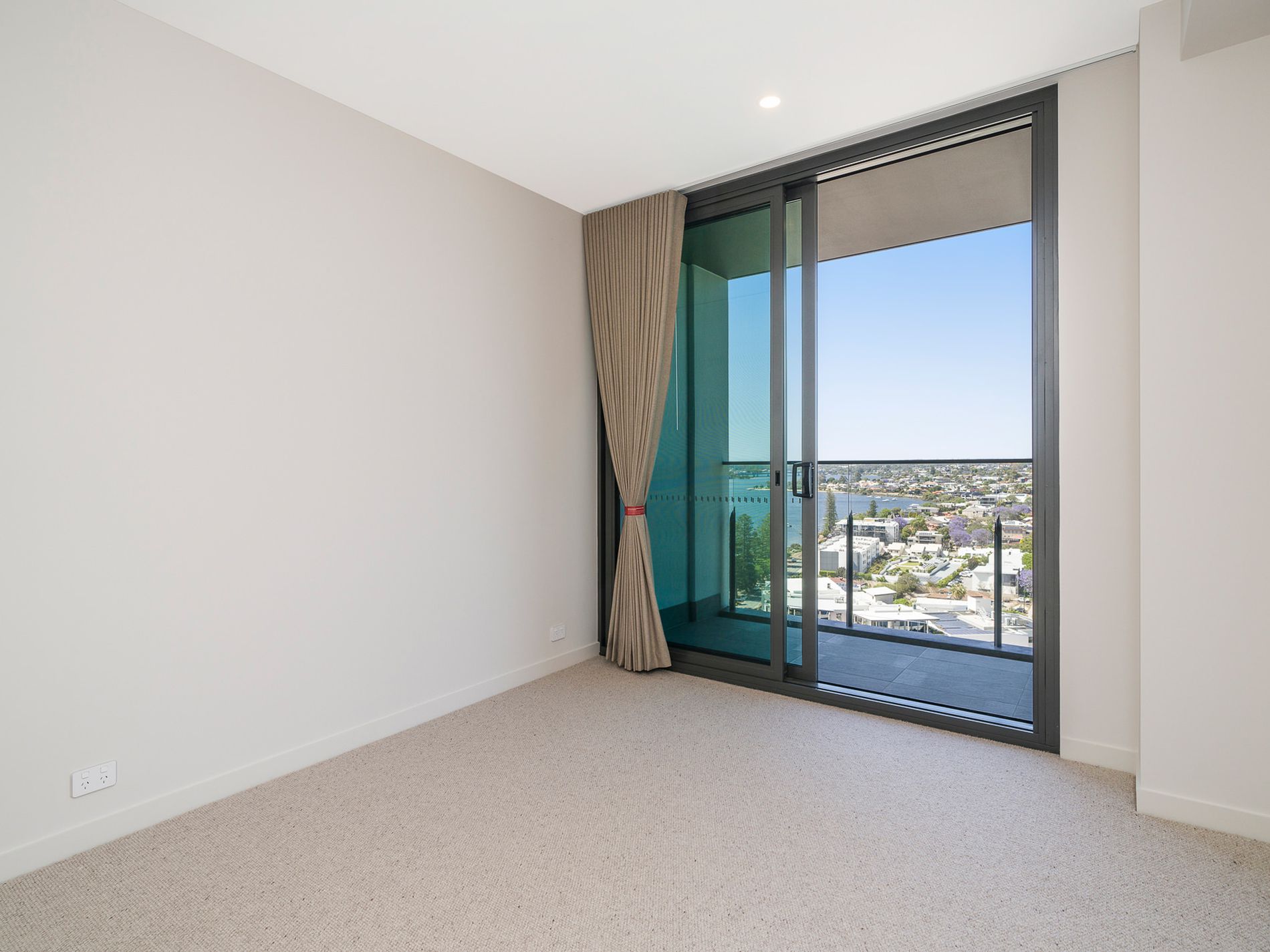 1705 / 3 Kintail Road, Applecross