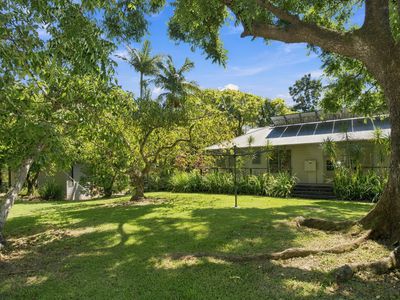 189 Coopers Lane West, Main Arm