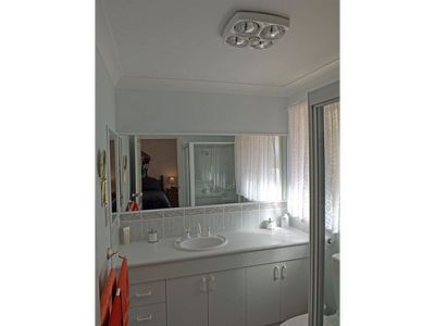 111 Leo Drive, Narrawallee