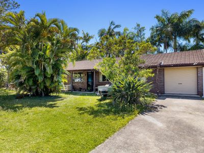 21 Poinciana Avenue, Tewantin