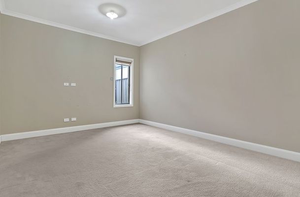 8 Gateshead Street, Craigieburn