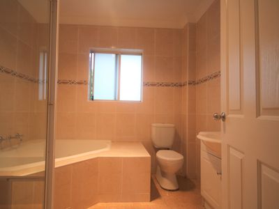 4. / 44 Clissold Parade, Campsie