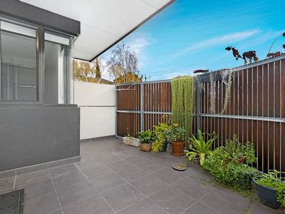 10 / 59 Earl Street, Kew