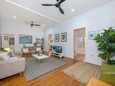 104 Stagpole Street, West End