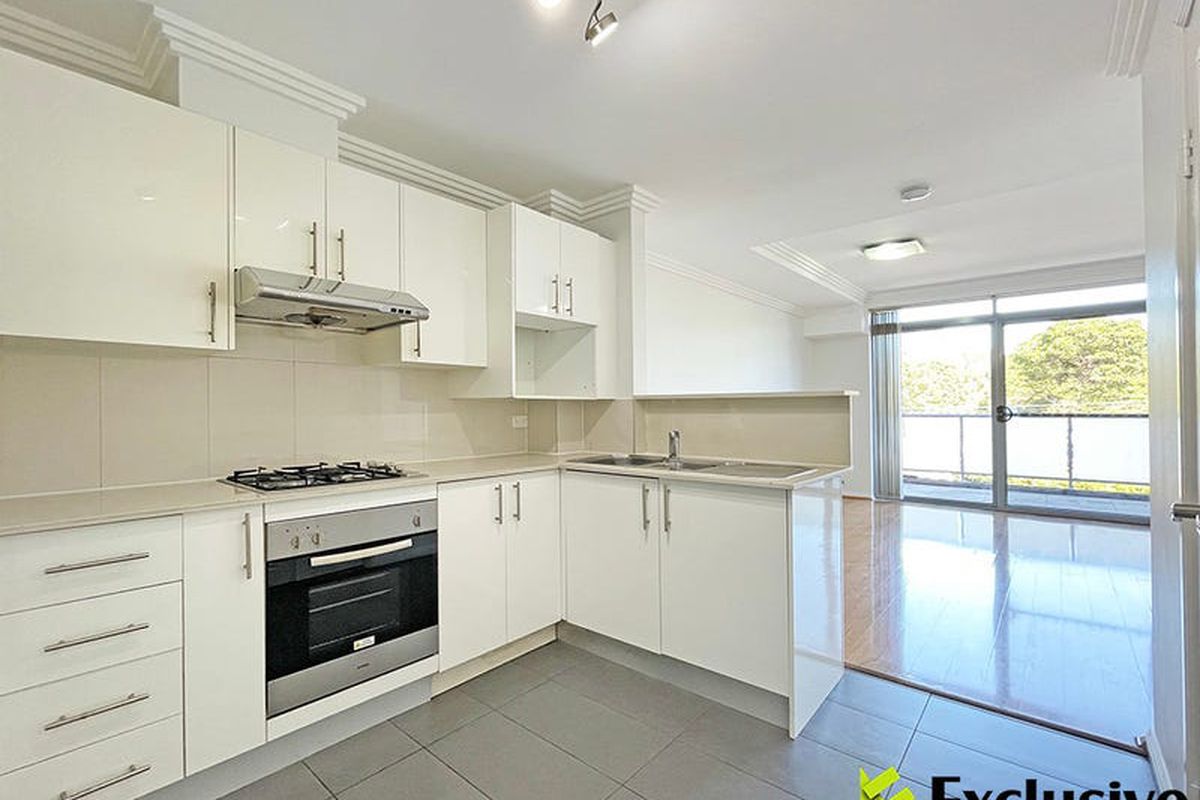 15 / 23-31 Hornsey Road, Homebush West